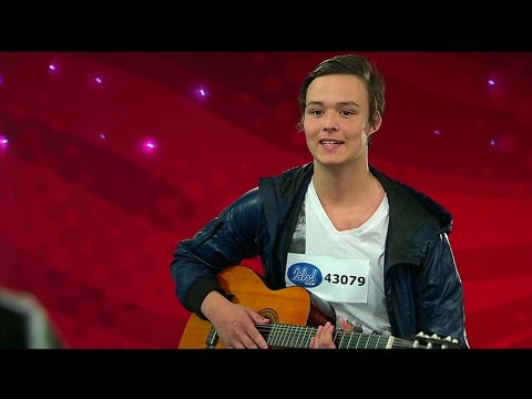 Andreas Carlsson: "Det är tjänstefel att inte skicka dig vidare" - Idol Sverige (TV4)