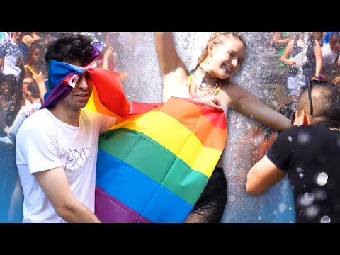 NYC's Pride March Competes In A Compliment Battle
