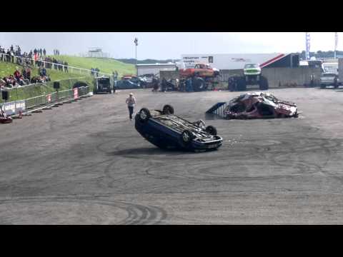 Terry Grant stuntman crash