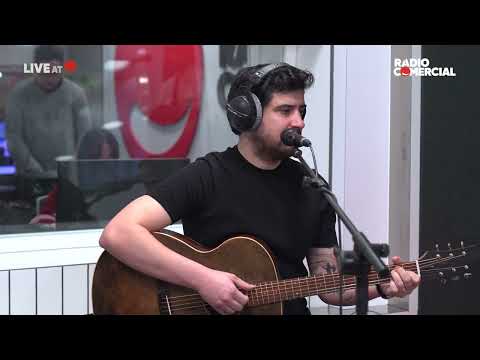 Rádio Comercial | Miradouro - Os Quatro e Meia live at Manhãs da Comercial