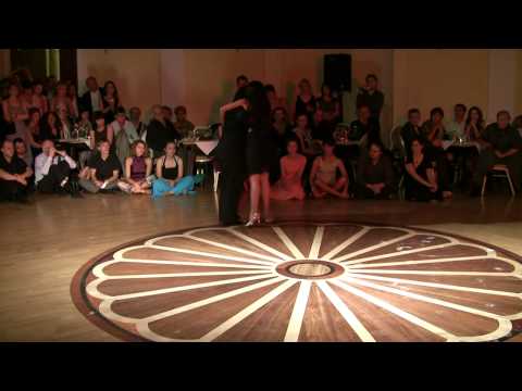 Luna Palacios y Aoniken Quiroga - D'Arienzo - La Espuela