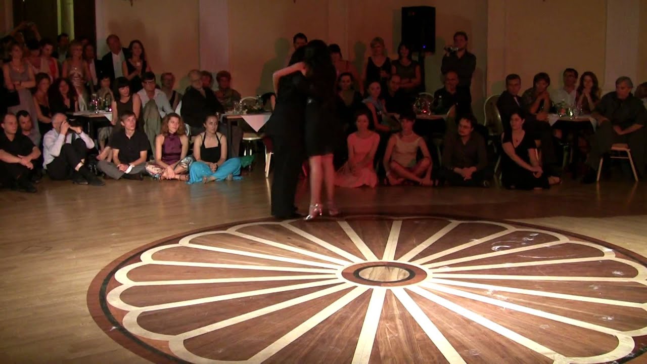 Luna Palacios y Aoniken Quiroga - D'Arienzo - La Espuela