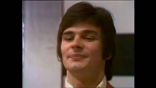 Neil MacArthur aka Colin Blunstone - She&#39;s Not There (1969)