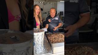 Así se prepara el agua de horchata en El Salvador