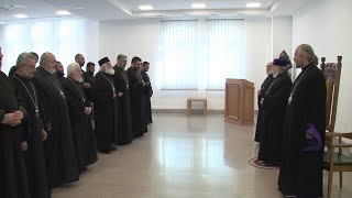 Վերապատրաստման հերթական դասընթացն ավարտած քահանաներին հանդիպեց Ամենայն հայոց կաթողիկոսը