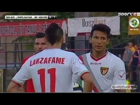 Martinez kontra Lanzafame, avagy mindenki gólt akar rúgni (Red card for not kicking a penalty)