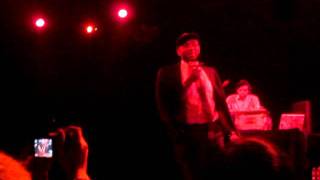 Mos Def &quot;No Hay Nada Mas&quot; (Live @ Best Buy Theater, New York,NY)