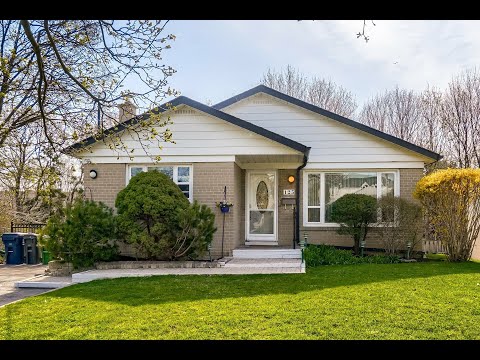 125 Jeffcoat Drive, Etobicoke Home for Sale - Real Estate Properties for Sale