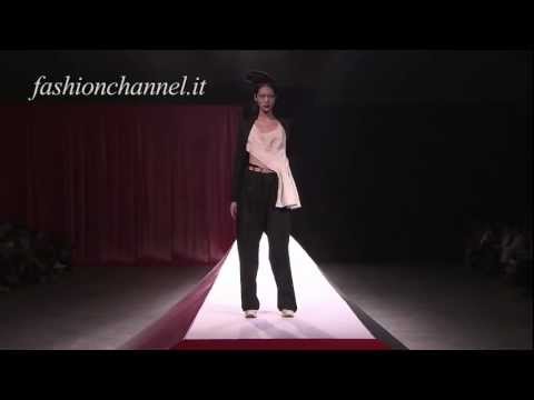 "Yohji Yamamoto" Spring Summer 2012 Paris HD 1 of 3 pret a porter women by FashionChannel
