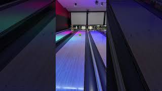 My Daughter first time bowling 🎳😍