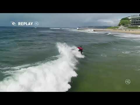 Gabriel Medina passa da sua primeira bateria em Newcastle