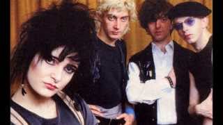 Siouxsie &amp; The Banshees - Skin (California Hall 1980)