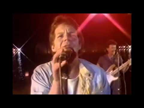 Cry to me The Staccatos