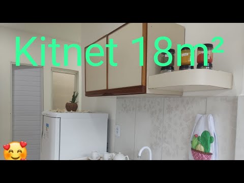 18 m² studio tour? The smaller the better!