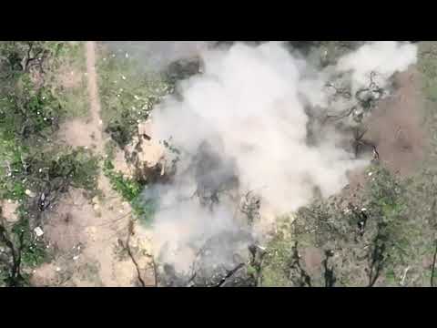 Russian paratroopers use kamikaze copter-UAVs to strike Ukrainian positions
