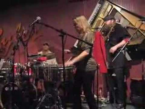 Pedro martinez & mauricio herrera with obbini tumbao