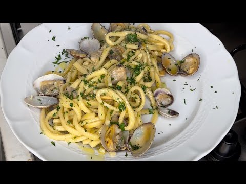pasta fresca con le vongole