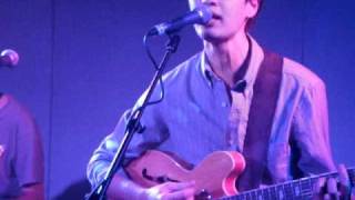 The Morning Benders - 'Promises' (live @ the Corner)