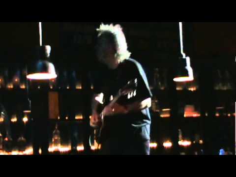 Solo do Luis Carlini em Ovelha Negra.mpg