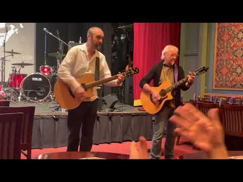 Martin Barre & Dan Crisp - Life is a Long Song