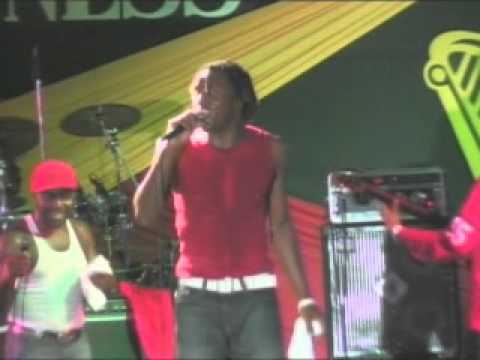 She's Still Loving Me- Malo (Cover)