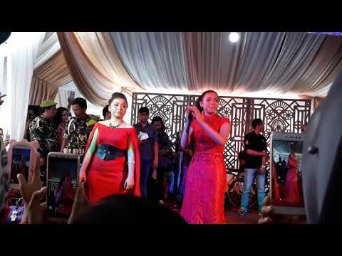 Lida Ayudia dan Selfi di Jambi