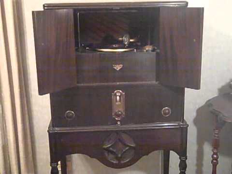 SAVOY ORPHEANS HMV - CHINESE MOON - ROARING 20'S VICTROLA RADIOLA