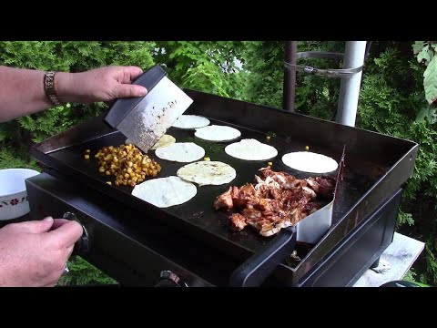 Mexican Street Tacos on Blackstone Griddle
