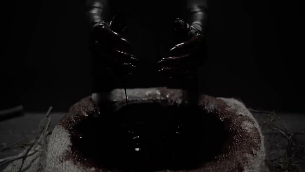 <a href="https://mediafeeder.net/music/ciemra"><span style="font-size:1.1em;"><strong>Ciemra</strong></span></a> present the music video for <em><span style="font-size:1.1em;">Serpent's</span></em> from their 2023 debut LP <em><span style="font-size:1.1em;">The Tread of Darkness</span></em>.\n\n\n \n\n