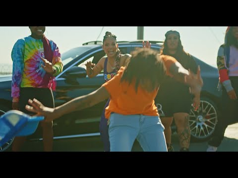 Bay Girl Summer - Thug Misses & Anonimiss ... YADADA!