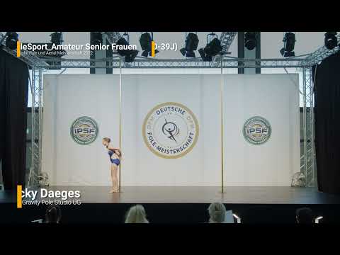 Vicky Daeges - 4. Platz Deutsche Pole Sport Meisterschaft 2022 - Senior Woman 30+ Amateur