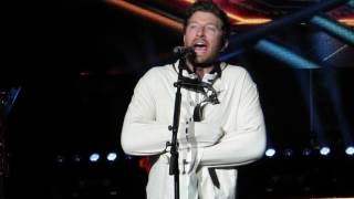 Brett Eldredge &quot;Lose My Mind&quot; Live @ PNC Arts Center