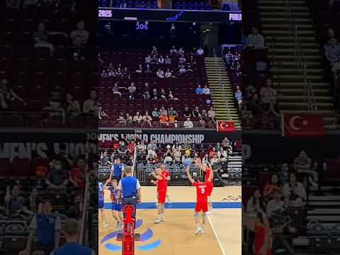 Tom Koops Block Touch Point #netherlands #fivb #fivbworldcup #netherlandsvolleyball #volleyball