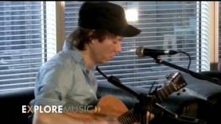 Sloan performs &quot;Who Taught You To Live Like That&quot; at ExploreMusic