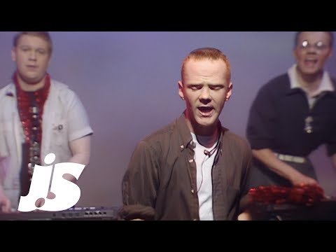 Bronski Beat - It Ain't Necessarily So (Top Of The Pops, 20.12.1984)
