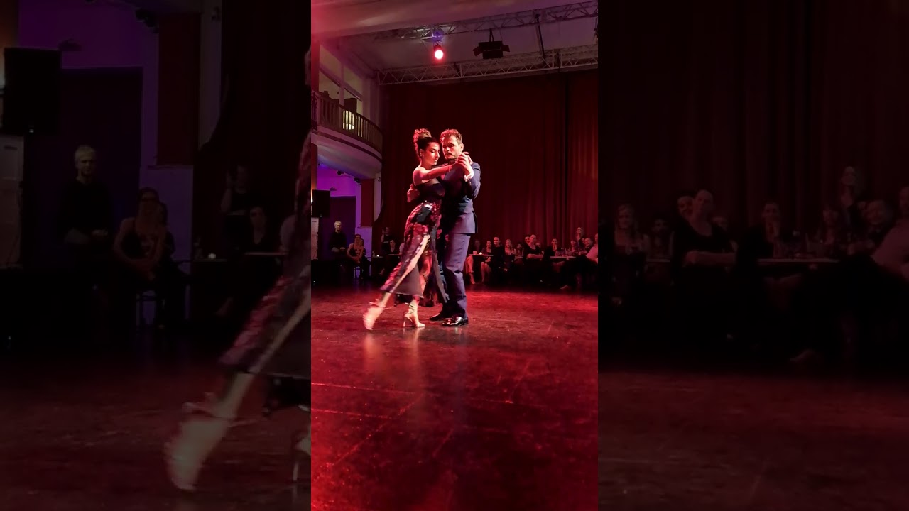 Dilara Ogretmen & Felix Naschke -  Un Cigarrillo Y Un Cafe (1/3)