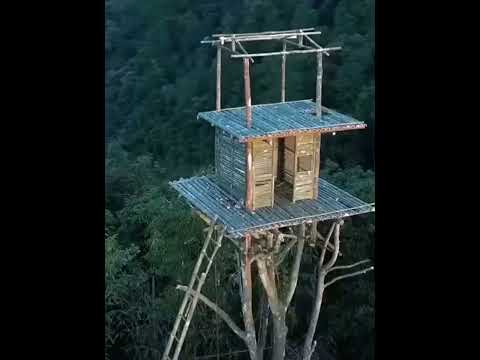 Er baute ganz allein eine zweistöckige Villa, Dutzende Meter über dem Boden. #SoloBuilder #Shorts