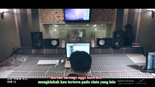 Download lagu T-ara (ft. EB) - First Love [MV] [Indo Sub] mp3