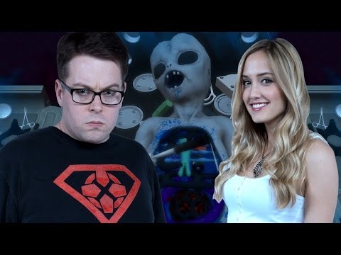 Greg and Naomi Disembowel an Alien - Surgeon Simulator