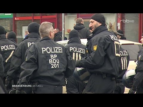 Energie Cottbus gegen Hansa Rostock - 18. Spieltag 14/15 - Brandenburg aktuell