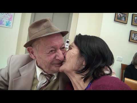 Të gjesh dashurinë në azil, historia e veçantë e Et`hemit dhe Vangjelicës