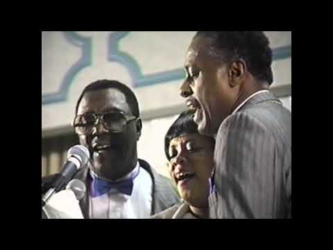 The Harptones  "I'm So In Love With You"  Live - 1995