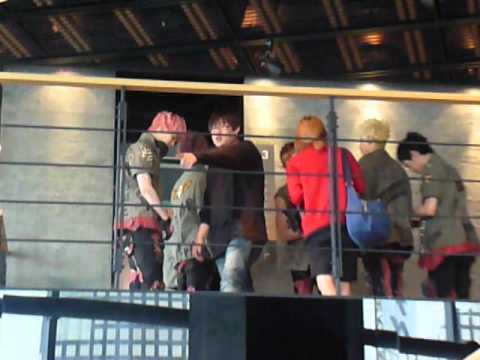 120517 - BAP @ Mnet waiting for Elevator 2