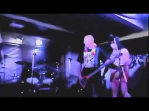 NO FUTURE - Lhář - Hentai Corporation křtí CD No Future " Brečíš krev "