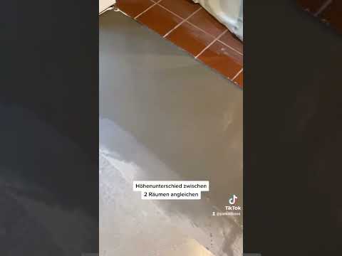 Höhenunterschiede bei Wanddurchbruch zwische 2 Räumen angleichen. A -Z