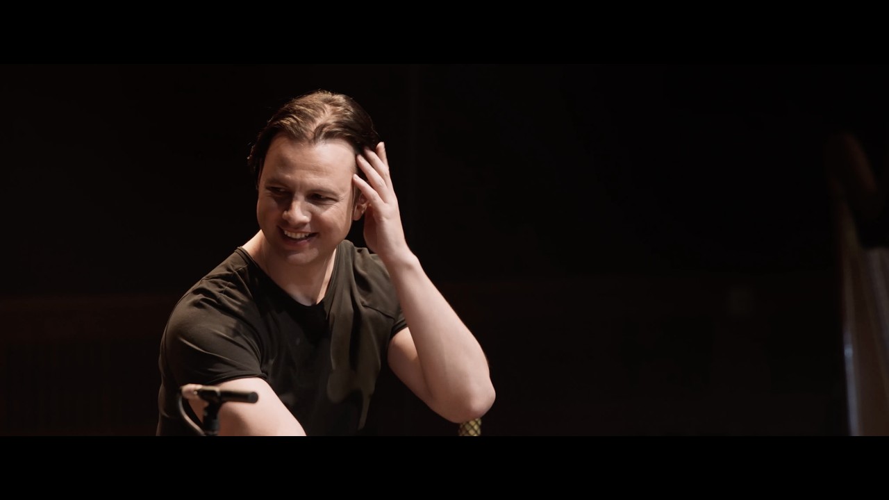 Junkies of Dreaming – Trailer