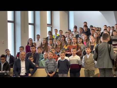 Corul de copii Iaslovat|Imbraca-te,Ierusalime,cu haina cea de nunta