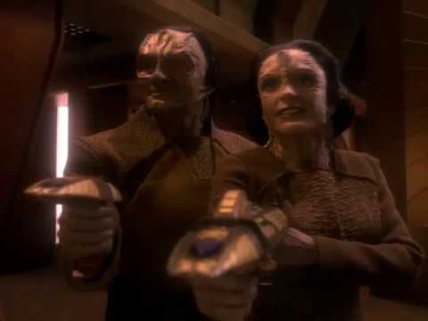 Garak, Sisko, Kira, and Odo on Cardassians Prime