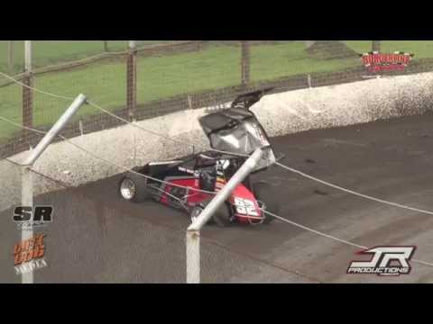 2015 Easter Sprintcar Trail Night 2 - Sammy Walsh Crash