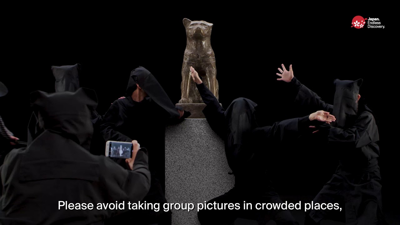 The responsible traveler - Raking pictures scene 01